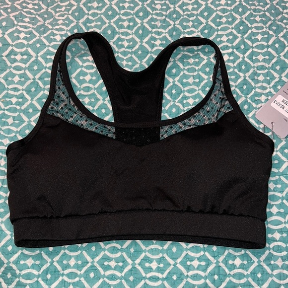 Yira medium 6/8 black sports bra dotted mesh front padded removable pads NWT - Picture 1 of 9